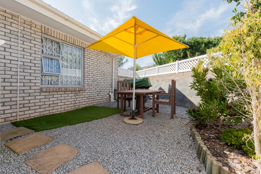 3 Bedroom Property for Sale in Myburgh Park Western Cape